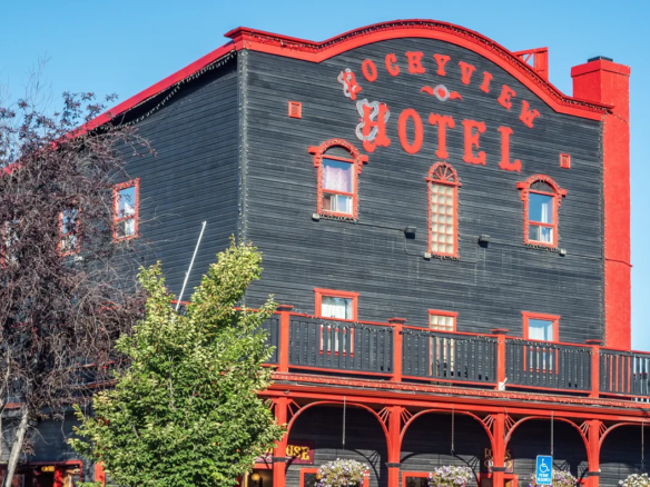 downtown-cochrane-neighbourhood-guide-ken-morris-team-cochrane-real-estate