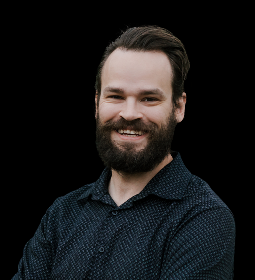 justin-Morris-team-manager-ken-morris-Cochrane-Calgary-Bearspaw-top-agent-home-intro