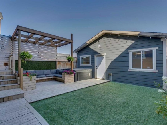 144 Masters Link SE, Calgary, Alberta, T3M 2M9