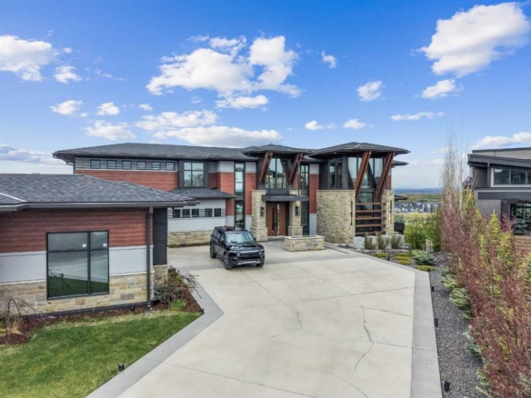 315 Aspen Ridge Place SW, Calgary, Alberta, T3H 1T2