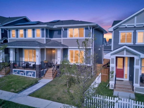 394 Sundown Road, Cochrane, Alberta, T4C 2A6