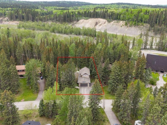 12 Redwood Meadows Close, Rural Rocky View County, Alberta, T3Z1A3