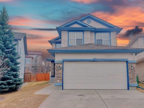 133 Panamount Court NW, Calgary, Alberta, T3K 5S1