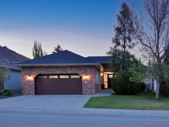 156 Christie Park View SW, Calgary, Alberta, T3H 2Z5
