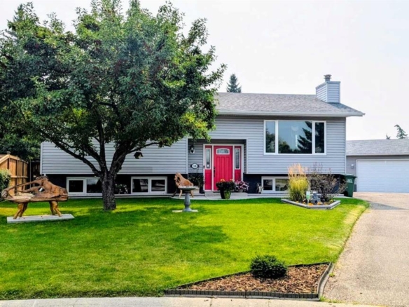 108 Glendale Place, Cochrane, Alberta, T4C 1H8