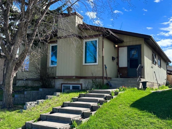 3116 51 Street SW, Calgary, Alberta, T3E 6R4