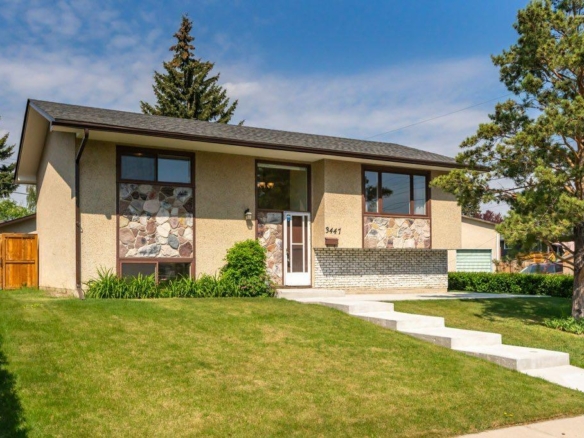 3447 Bonita Crescent NW, Calgary, Alberta, T3B1N8