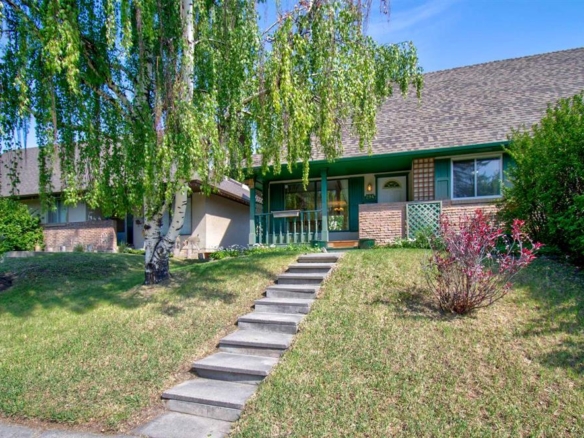 294 Southampton Drive SW, Calgary, Alberta, T2W 0V8