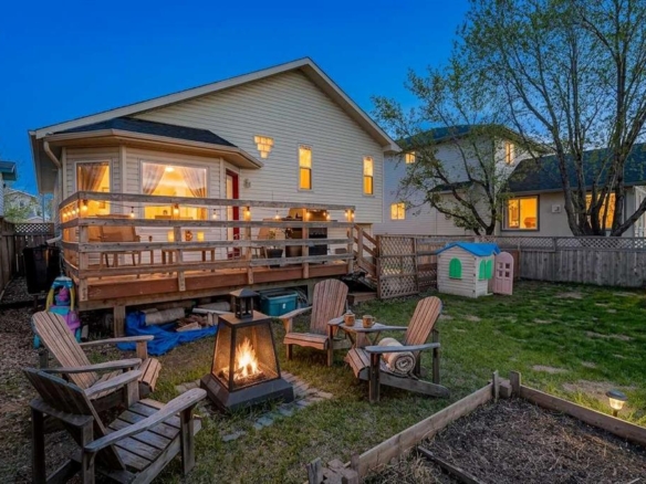 38 Canoe Circle SW, Airdrie, Alberta, T4B2L6