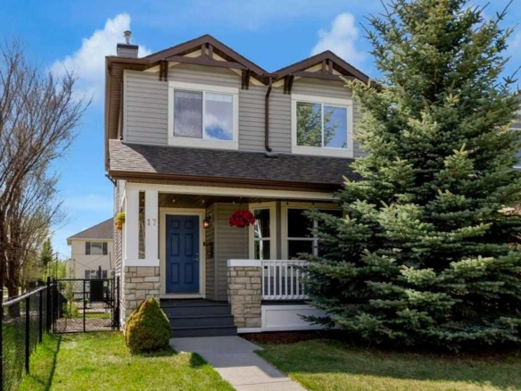 17 Drake Landing Way, Okotoks, Alberta, T1S 0B9