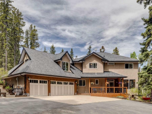 4 Highlands Place, Bragg Creek, Alberta, T0L 0K0