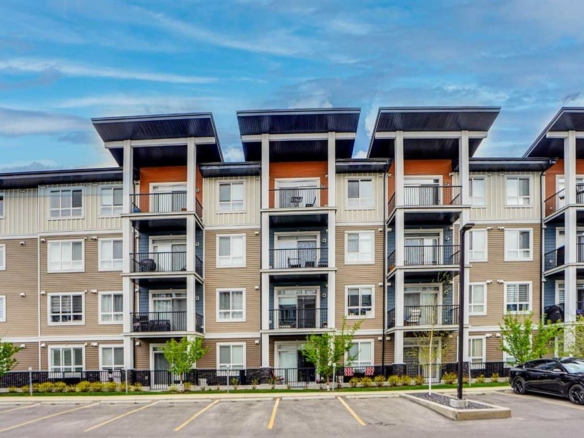 #111 25 Walgrove SE, Calgary, Alberta, T2X5E2