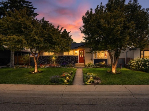 9824 Auburn Road SE, Calgary, Alberta, T2J 1E1