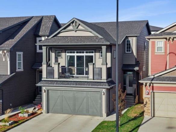 9 Sage Bluff Rise NW, Calgary, Alberta, T3R0X5