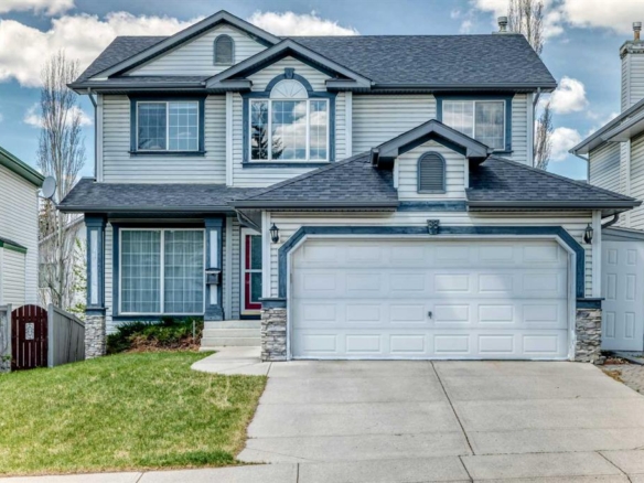 68 Scenic View Close NW, Calgary, Alberta, T3L 1Z7