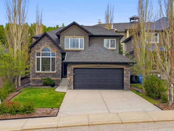 39 Evercreek Bluffs Road SW, Calgary, Alberta, T2Y 4P3