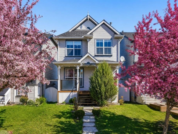 80 Prestwick Bay SE, Calgary, Alberta, T2Z 4S4