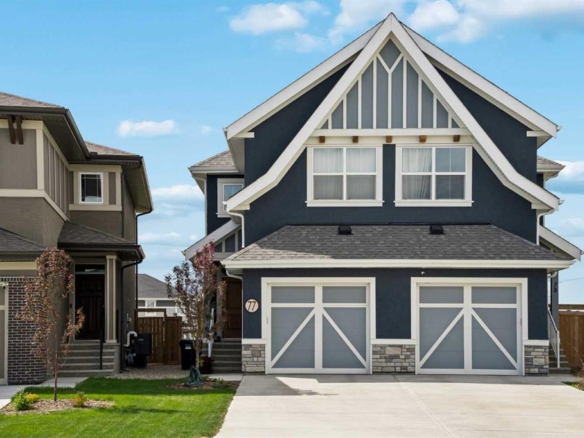 77 Magnolia Heath SE, Calgary, Alberta, T3M 2Z7