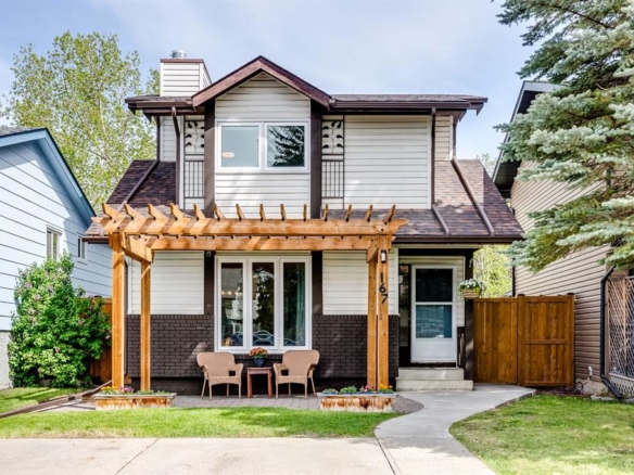 167 Sunvale Crescent SE, Calgary, Alberta, T2X 2P8