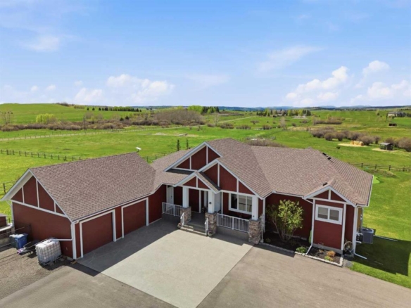 162035 192 Street W, Rural Foothills County, Alberta, T1S 2T2