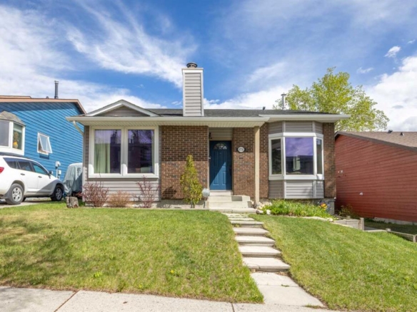 6716 Ranchview Drive NW, Calgary, Alberta, T3G 1L1