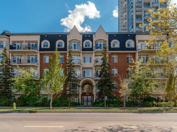 #305 923 15 Avenue SW, Calgary, Alberta, T2R 0S2