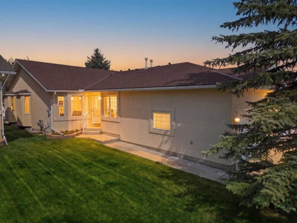 616 Sheep River Mews, Okotoks, Alberta, T0L 1T4