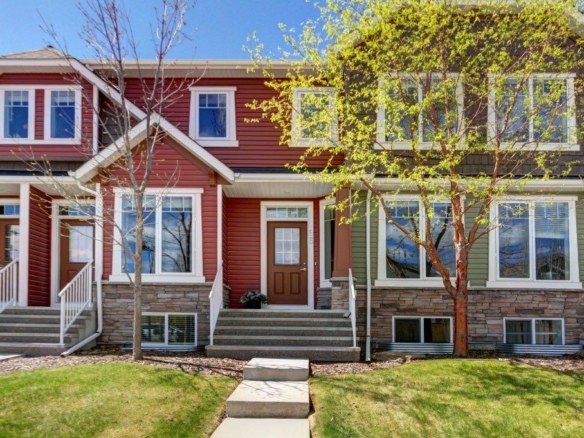 95 Aspen Hills Drive SW, Calgary, Alberta, T3H 0P8