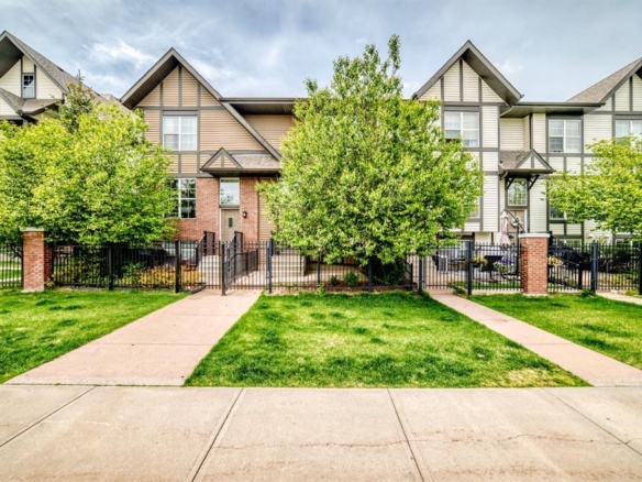 314 New Brighton Villas SE, Calgary, Alberta, T2Z0T6