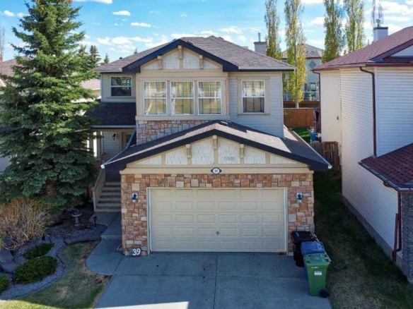 39 Simcoe Terrace SW, Calgary, Alberta, T3H 4S3