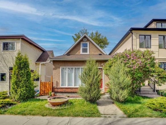614 19 Avenue NW, Calgary, Alberta, T2M 0Y8