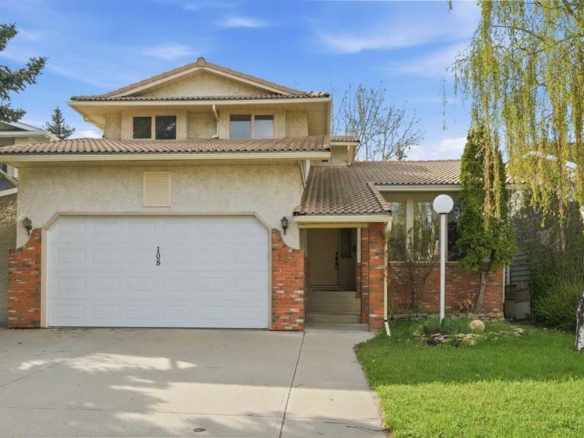 108 Santana Court NW, Calgary, Alberta, T3K 3B1