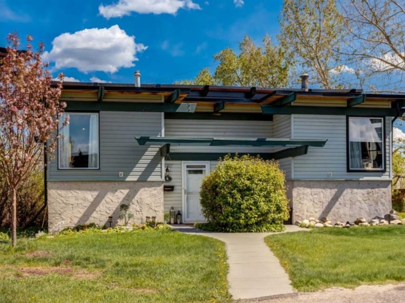 #4 333 Braxton Place SW, Calgary, Alberta, T2W 2E7