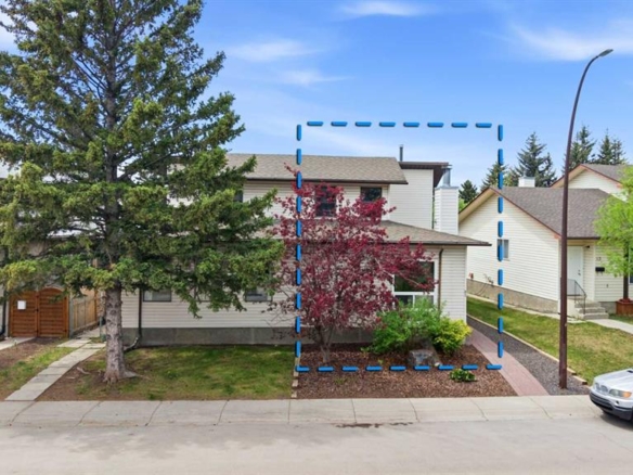 85 Cedarwood Hill SW, Calgary, Alberta, T2W 3H4