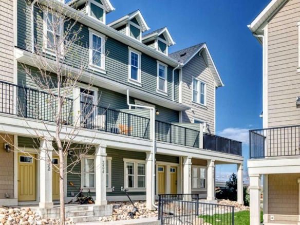 336 South Point Square SW, Airdrie, Alberta, T4B 5C3