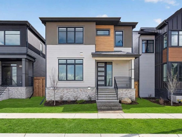267 Bluerock Avenue SW, Calgary, Alberta, T2Y0W2