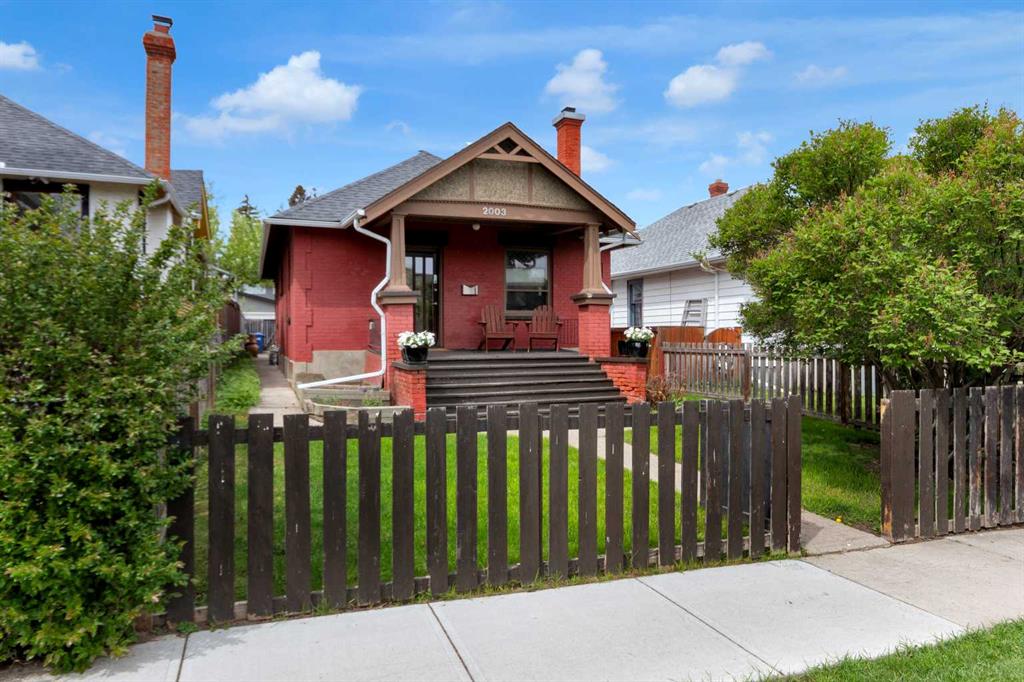 2003 26a Street SW, Calgary, Alberta, T3E2B9