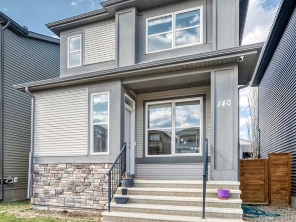 140 Howse Avenue NE, Calgary, Alberta, T3P 0W1