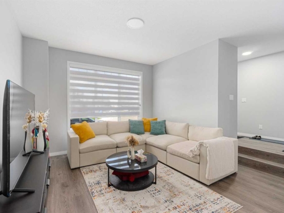 56 Belmont Green SW, Calgary, Alberta, T2X5E3