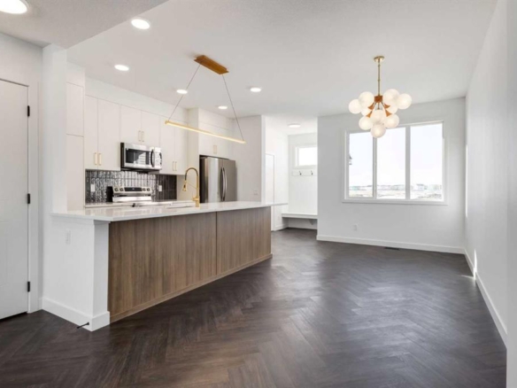 282 Heartwood Parade SE, Calgary, Alberta, T3S 0S7