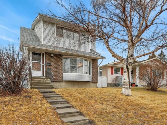 103 Macewan Drive NW, Calgary, Alberta, T3K 2G2