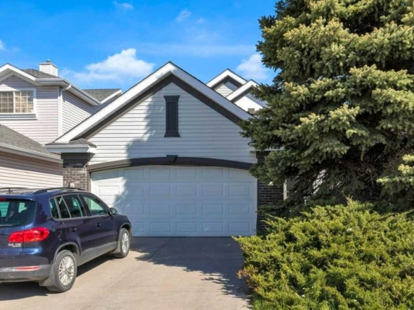 24 Citadel Close NW, Calgary, Alberta, T3G 4A5