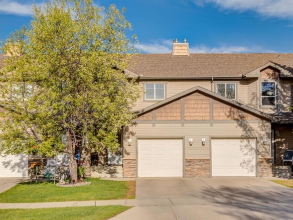 102 Cimarron Trail, Okotoks, Alberta, T1S2G9