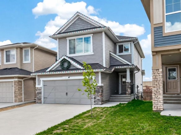 181 Buckskin Way, Cochrane, Alberta, T4C 2R7