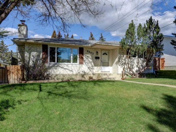 6443 70 Street NW, Calgary, Alberta, T3b 3J5