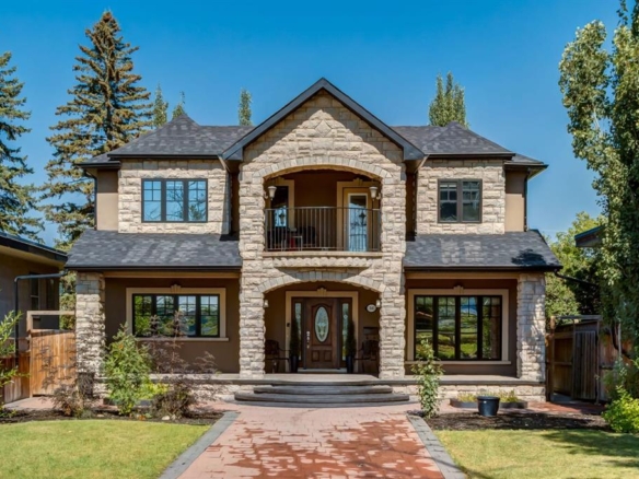 1840 Westmount Boulevard NW, Calgary, Alberta, T2N 3G8
