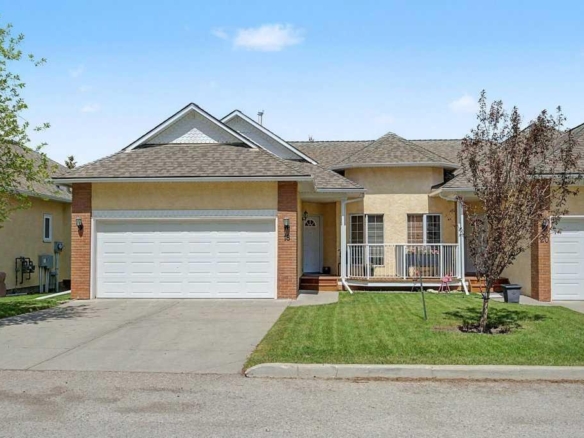 18 Prominence View SW, Calgary, Alberta, T3H 3M8