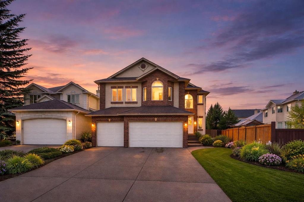 6 Strathridge Way SW, Calgary, Alberta, T3H 3S3