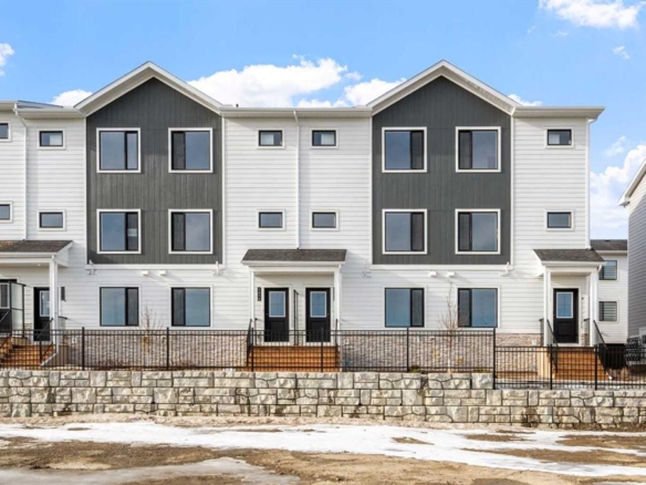 #1416 25 Wildwoods Court SW, Airdrie, Alberta, T4B 5V8