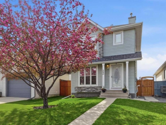 22 Covewood Place NE, Calgary, Alberta, T3K 4V8
